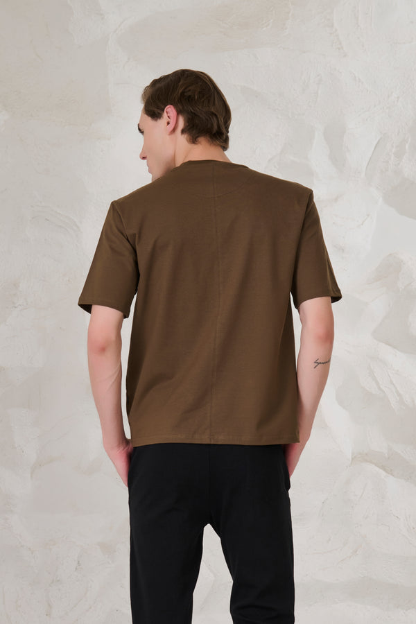 Contemporary Graphic Oversized Stretch T-Shirt - Olive