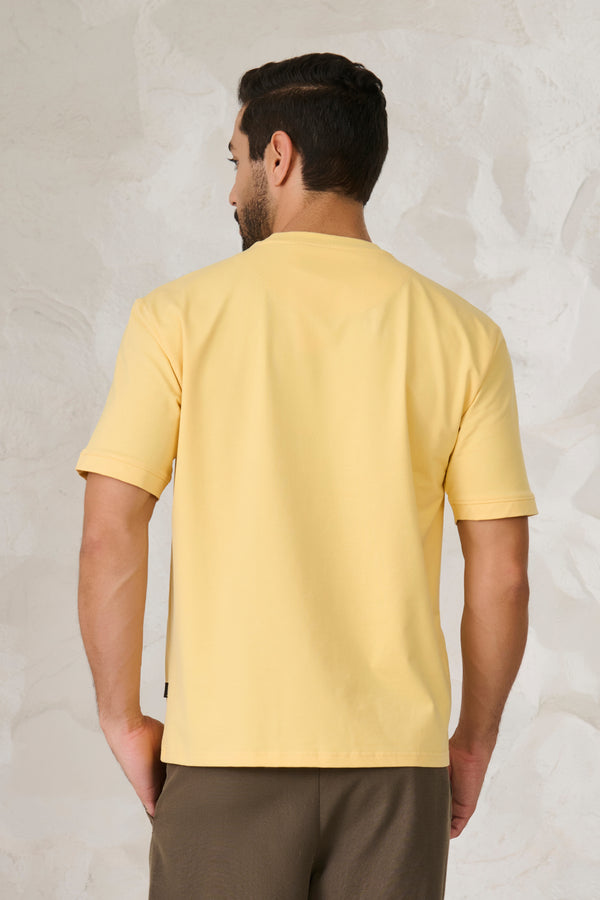 Row Graphic Oversized Stretch T-Shirt - Yellow