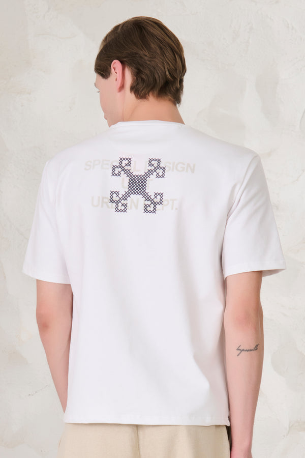 Ornaments Pocket Oversized Stretch T-Shirt - White